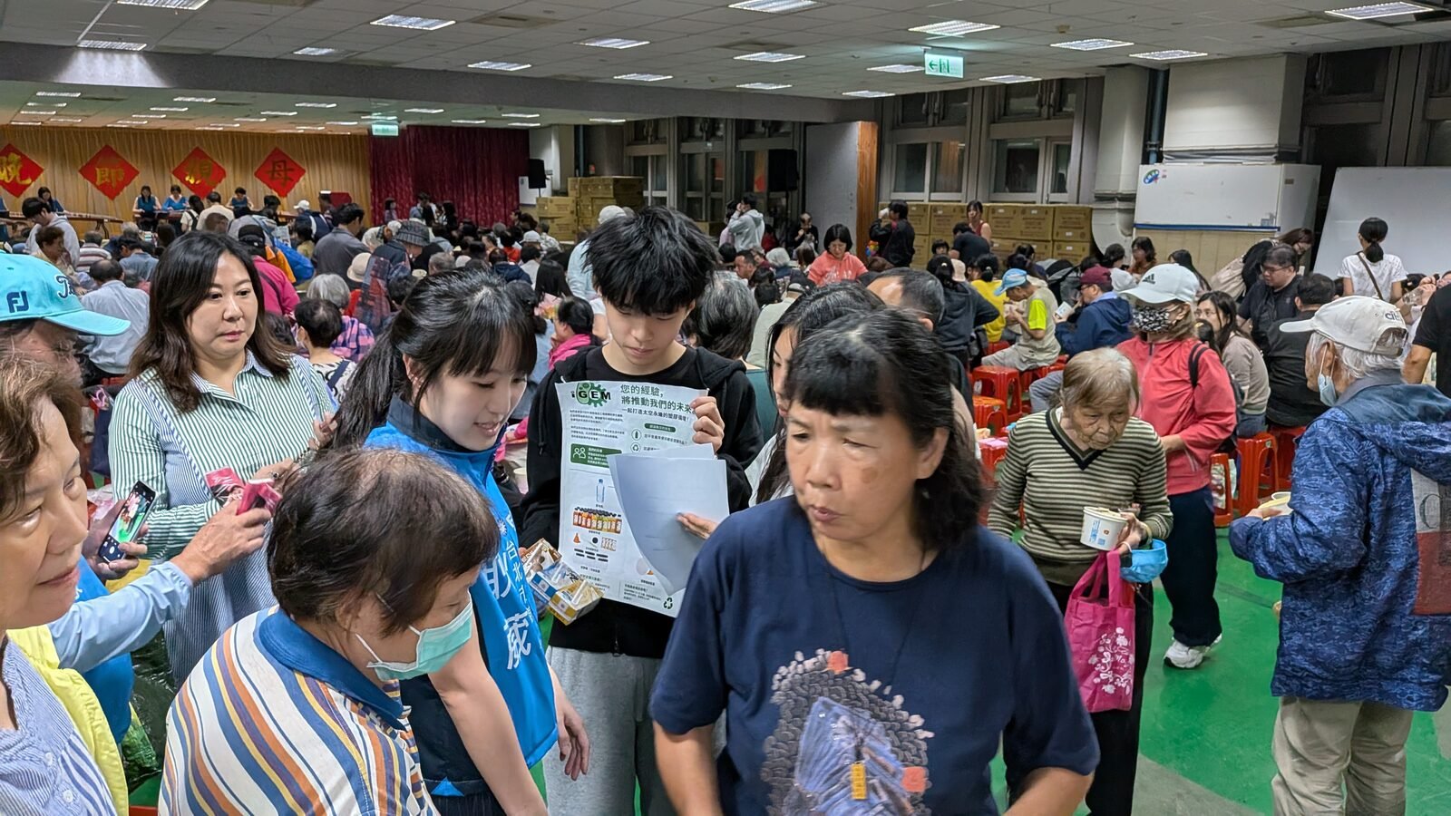 Mother's Day Outreach event photo 15