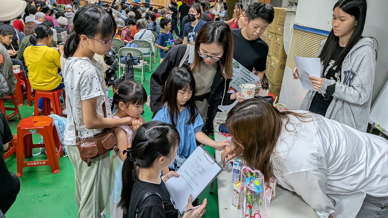 Mother's Day Outreach event photo 18