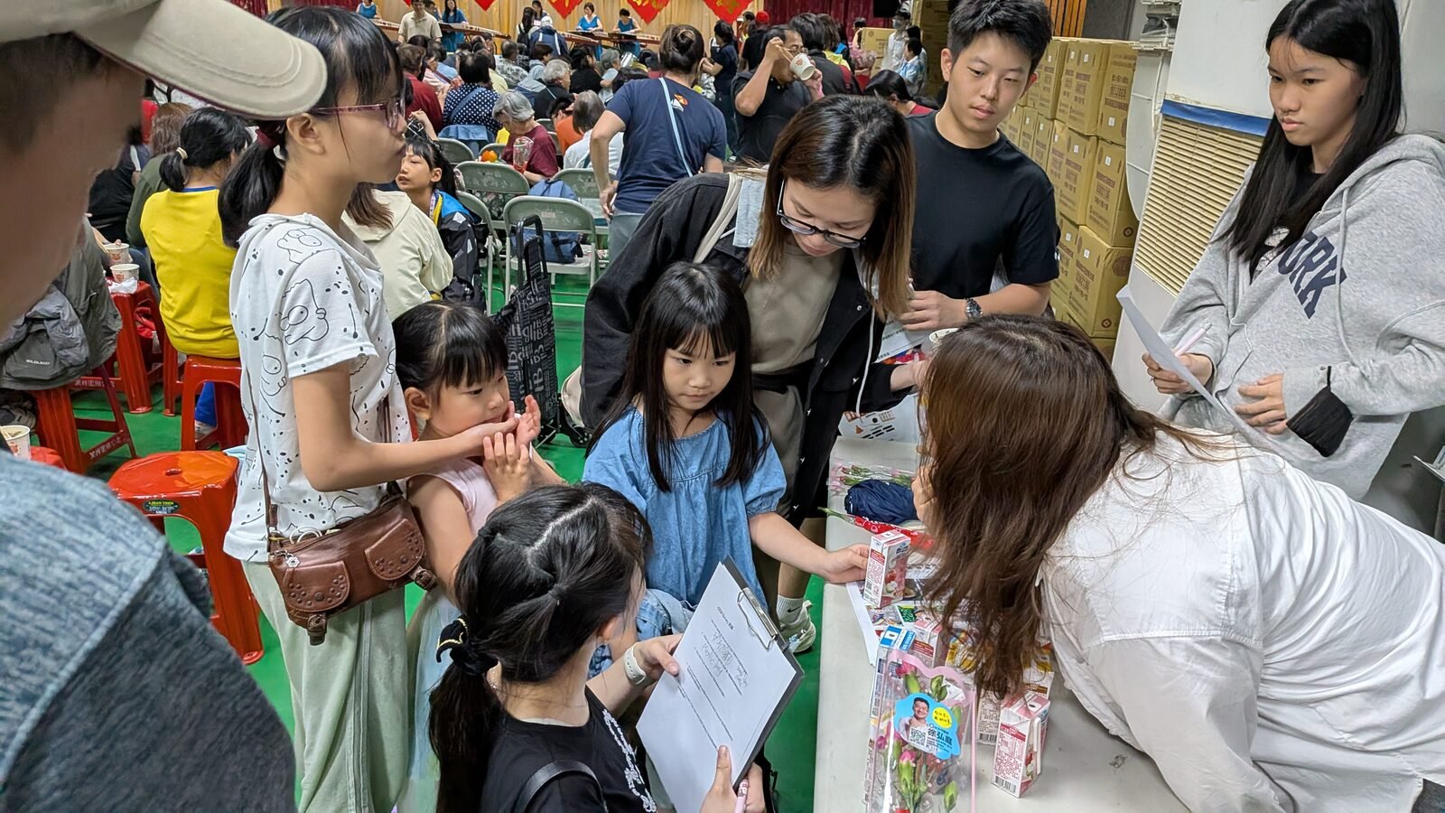 Mother's Day Outreach event photo 19